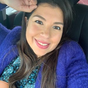 Meet your Posher, Gina